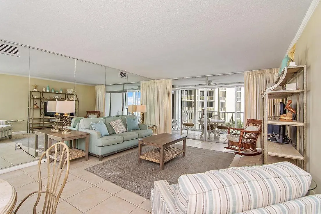 2042 Shoreline Towers - Gulf-View Condo With Free Beach Setup Destin