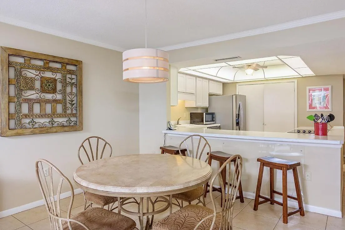 2042 Shoreline Towers - Gulf-View Condo With Free Beach Setup Destin United States