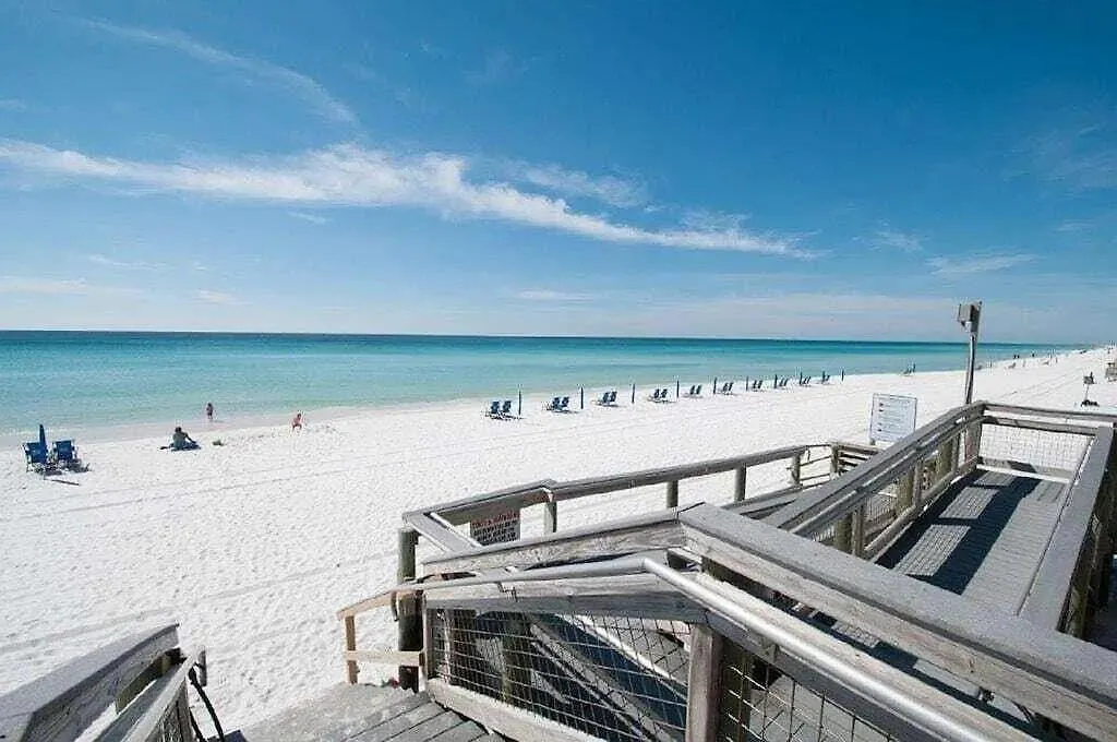 2042 Shoreline Towers - Gulf-View Condo With Free Beach Setup Destin