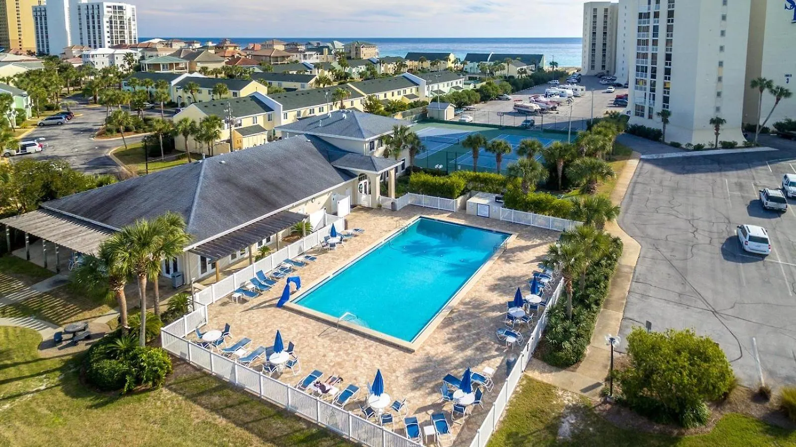 2042 Shoreline Towers - Gulf-View Condo With Free Beach Setup Destin Holiday home